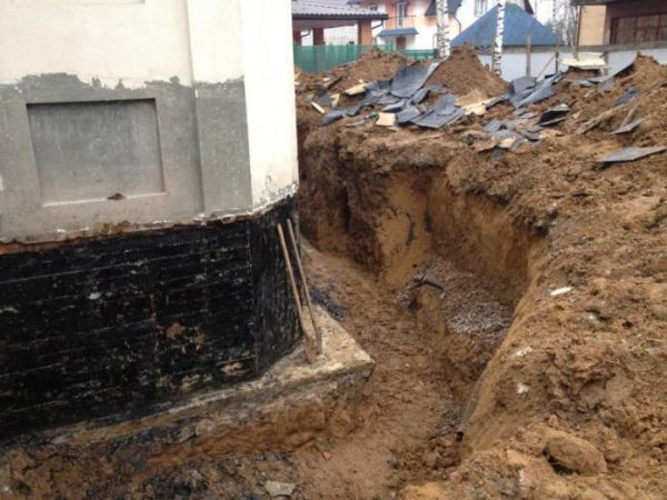 Погреб с высоким уровнем грунтовых вод